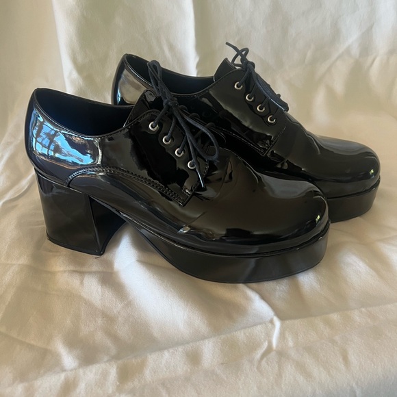 Platform shoes - Picture 2 of 4